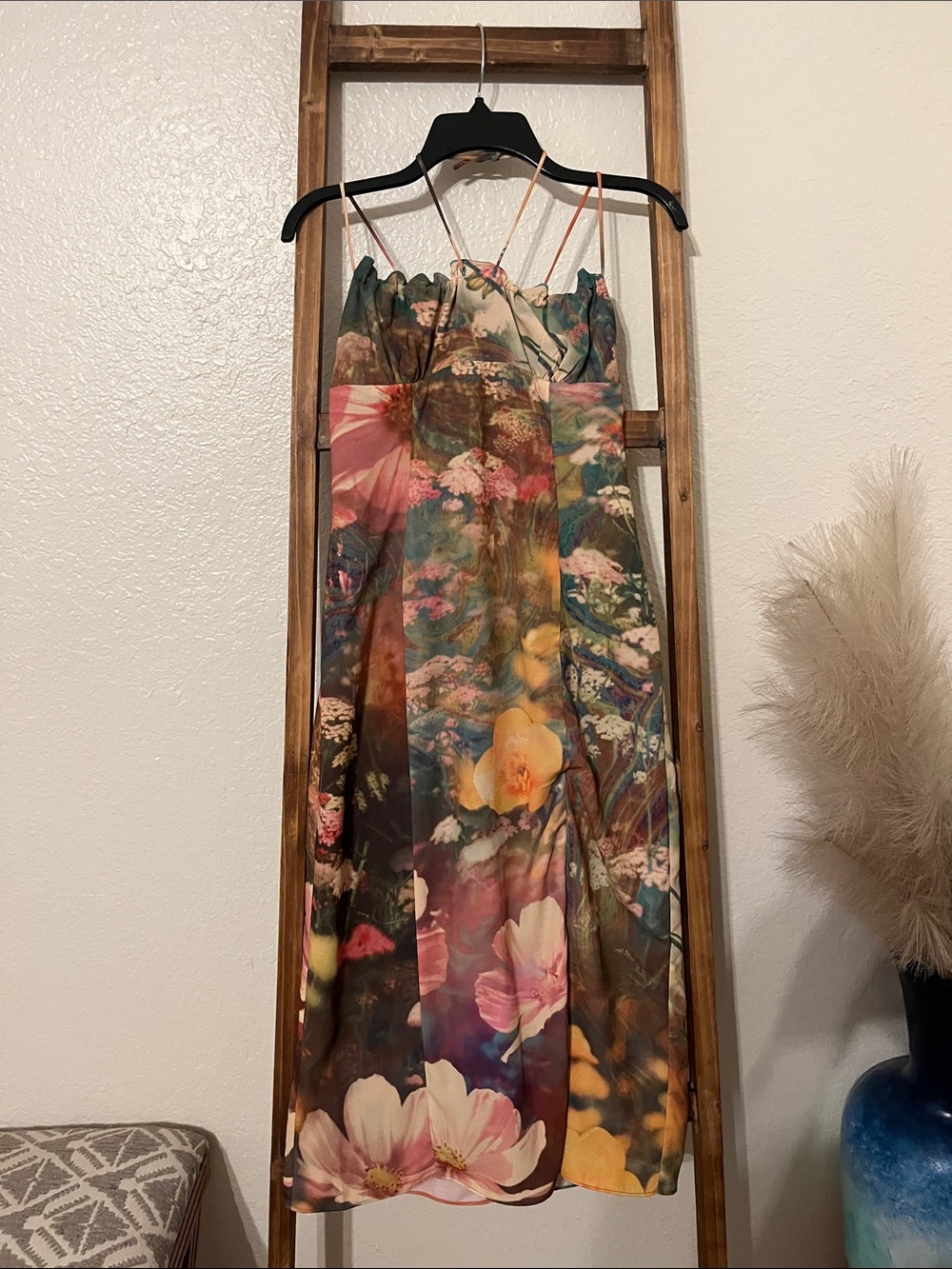 Urban Outfitters floral halter dress - Picture 1 of 11
